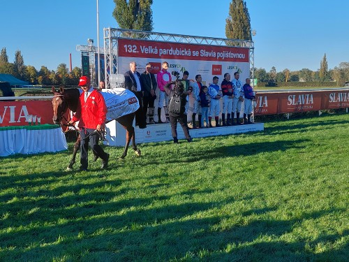 vitezove-velke-pardubicke-steeplechase.jpg